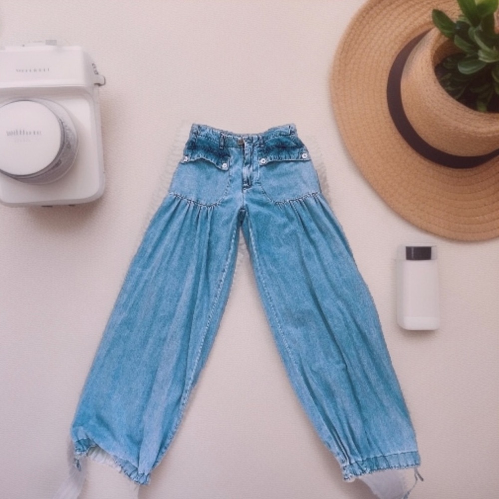 Free People
Lotus Mid Rise Cinched-Tie Wide Leg Banded Ankle  Size 26